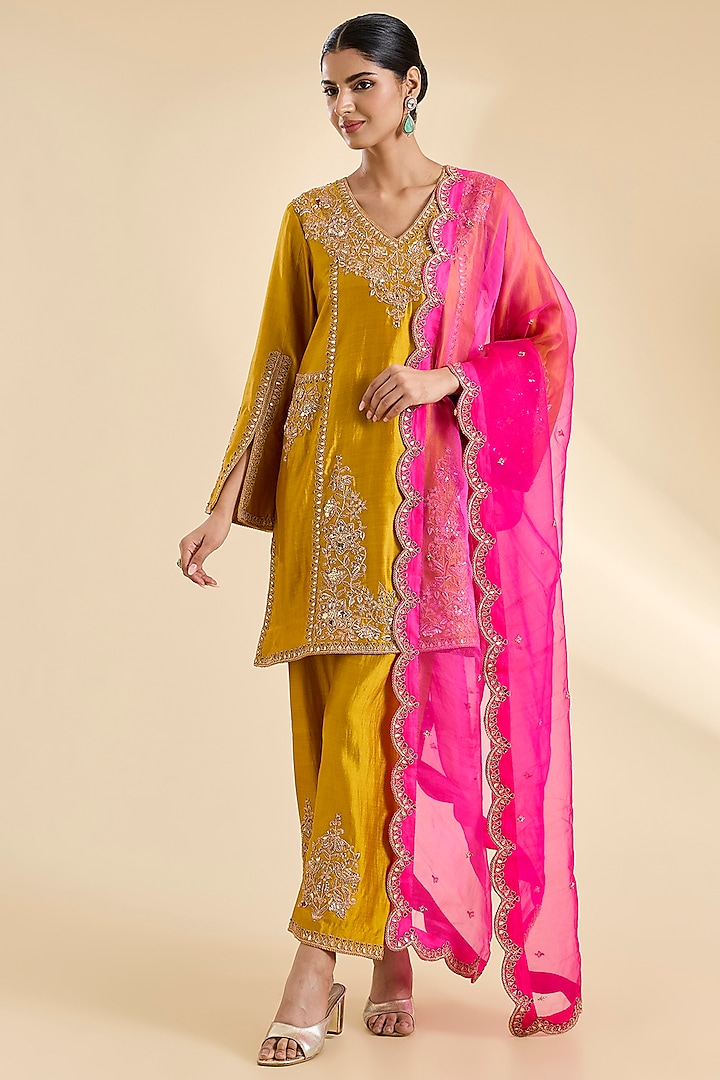 Mustard Yellow Spun Silk Sequins Work Kurta Set by SURBHI SHAH at Pernia's Pop Up Shop