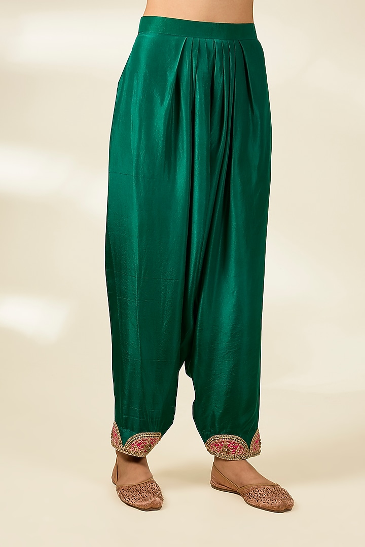 Purple Spun Silk Zardosi Work Kurta Set by Surbhi Shah at Pernia's Pop Up Shop