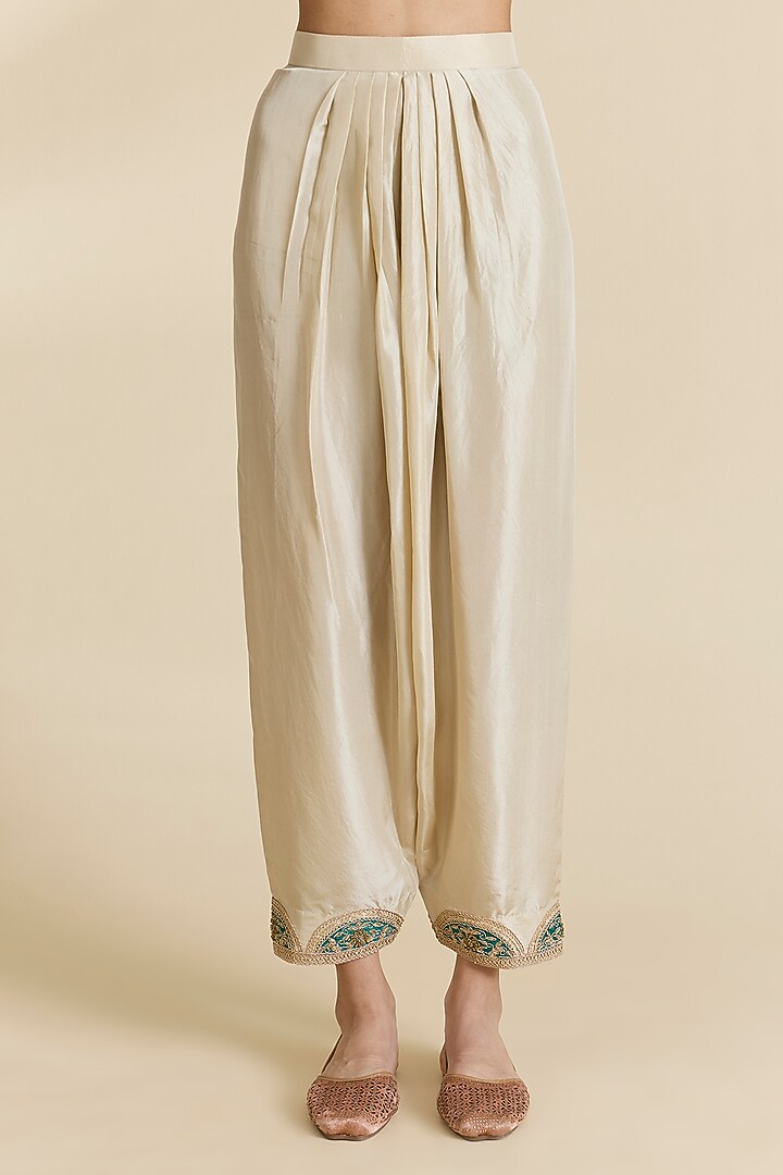 Maroon Spun Silk Marori & Gota Work Kurta Set by SURBHI SHAH at Pernia's Pop Up Shop
