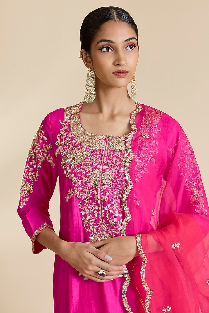 Hot Pink Spun Silk Marori & Sequins Work Kurta Set by SURBHI SHAH at Pernia's Pop Up Shop