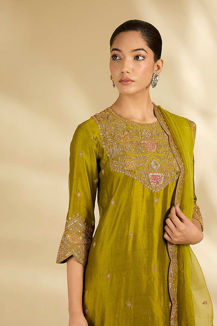 Lime Green Spun Silk Mirror Work Kurta Set by SURBHI SHAH at Pernia's Pop Up Shop