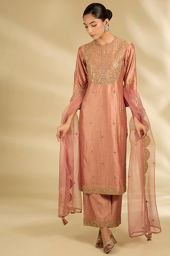Old Rose Spun Silk Mirror Work Kurta Set by SURBHI SHAH at Pernia's Pop Up Shop
