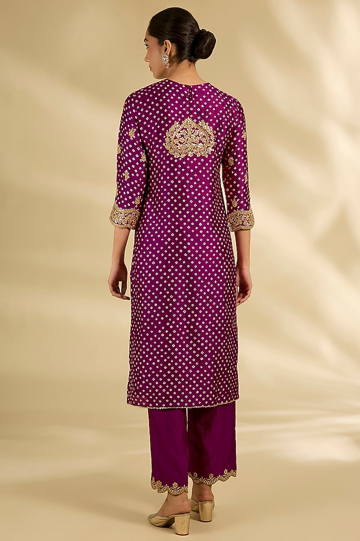 Deep Grape Spun Silk Mirror Work Kurta Set by SURBHI SHAH at Pernia's Pop Up Shop