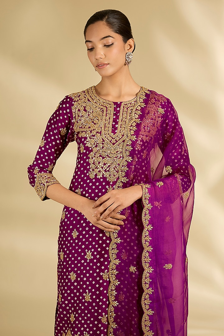 Deep Grape Spun Silk Mirror Work Kurta Set by SURBHI SHAH at Pernia's Pop Up Shop