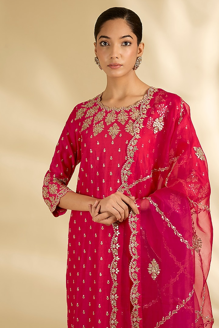 Strawberry Red Spun Silk Gota Work Kurta Set by SURBHI SHAH at Pernia's Pop Up Shop