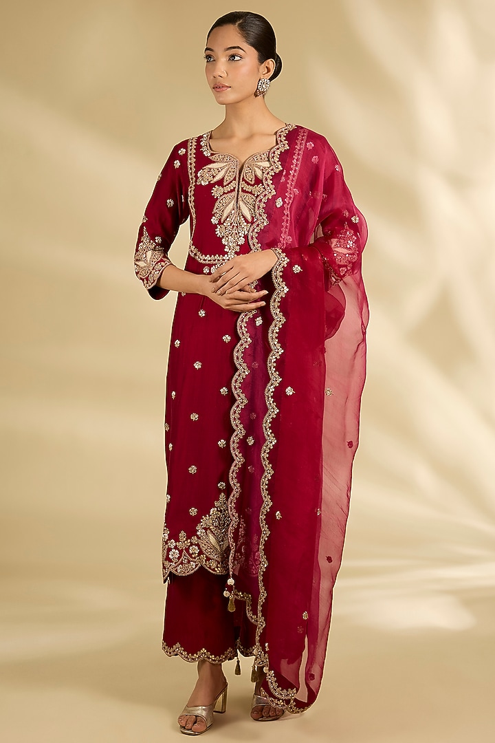 Maroon Spun Silk Pearl Work Kurta Set by SURBHI SHAH at Pernia's Pop Up Shop
