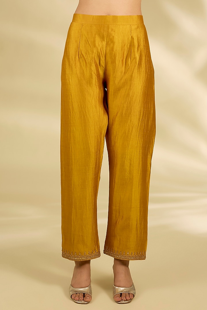 Mustard Yellow Spun Silk Resham Work Kurta Set by SURBHI SHAH at Pernia's Pop Up Shop