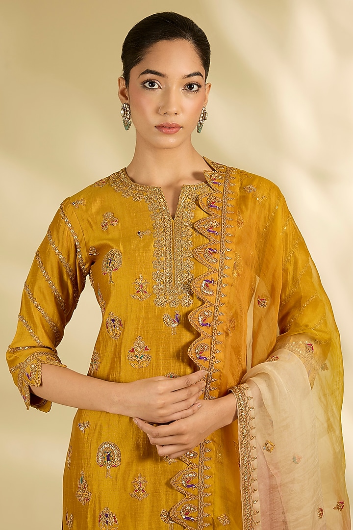 Mustard Yellow Spun Silk Resham Work Kurta Set by SURBHI SHAH at Pernia's Pop Up Shop
