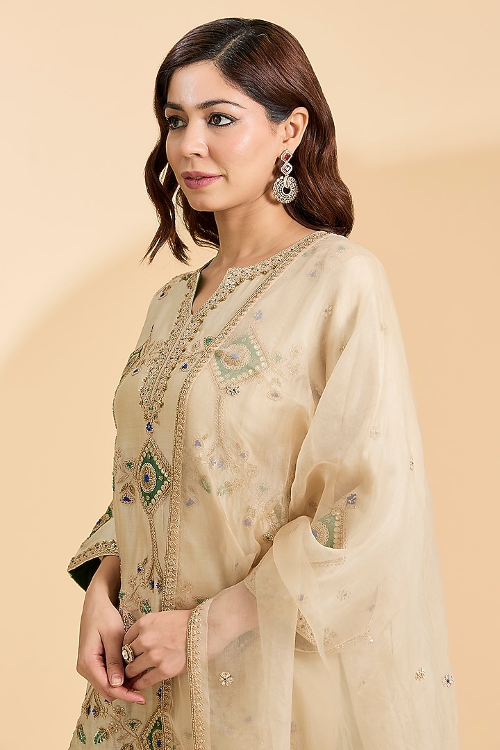Pearl White Spun Silk Gota & Marori Work Kurta Set by Surbhi Shah at Pernia's Pop Up Shop