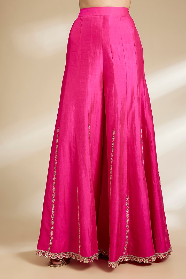 Parrot Green Spun Silk Gota Embroidered Kurta Set by SURBHI SHAH at Pernia's Pop Up Shop