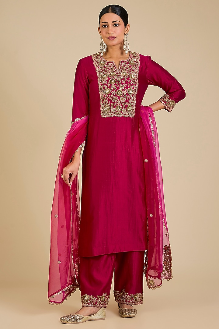 Maroon Spun Silk Zardosi Embroidered Kurta Set by SURBHI SHAH at Pernia's Pop Up Shop
