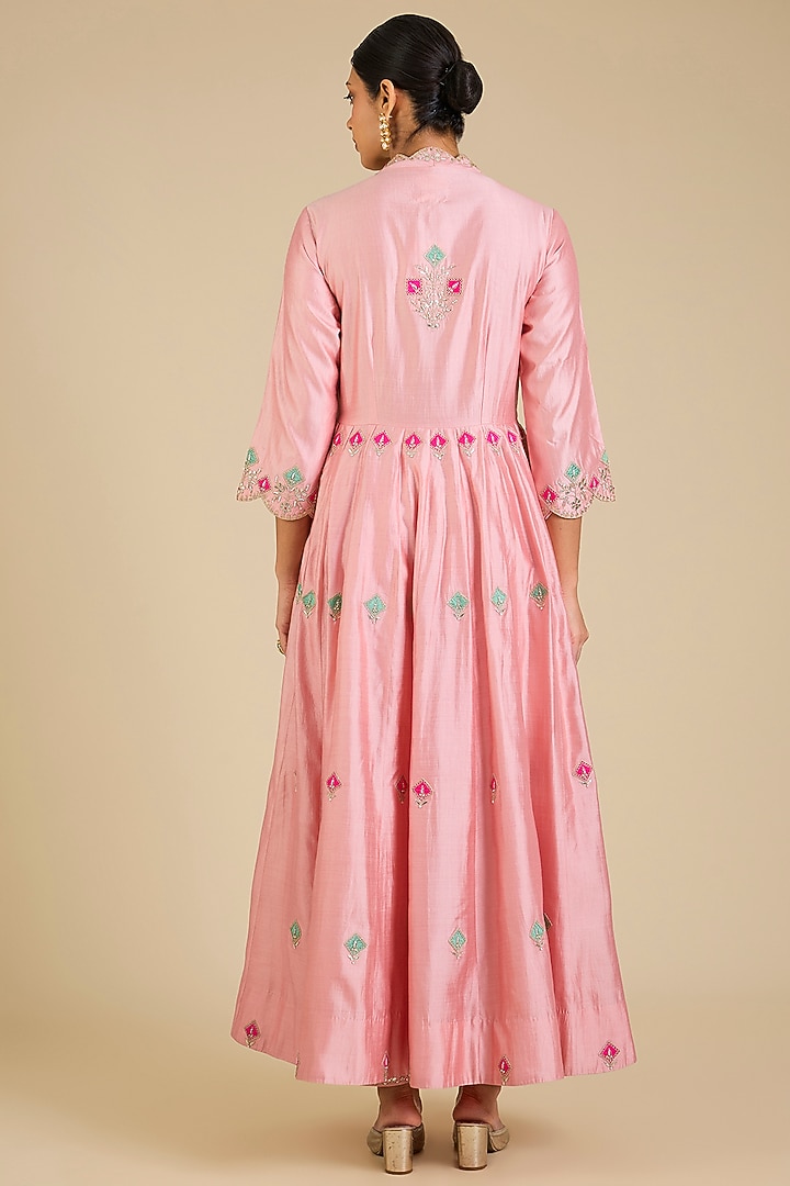 Powder Pink Spun Silk Marori Work Angrakha Kurta Set by SURBHI SHAH at Pernia's Pop Up Shop