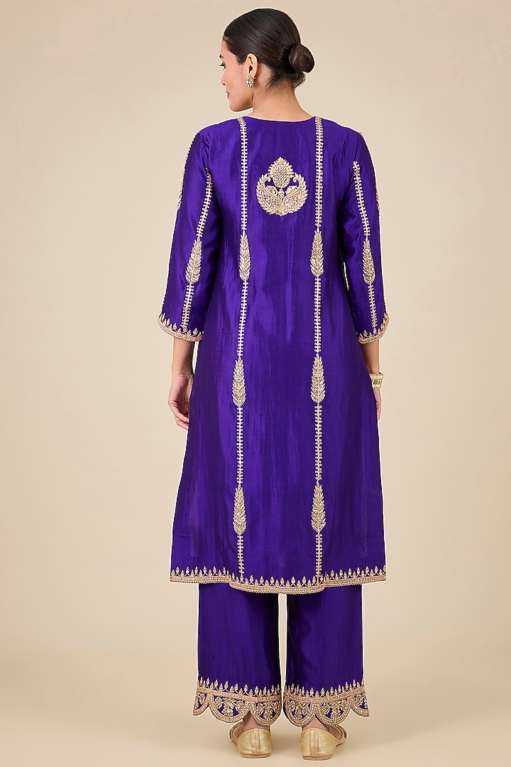 Purple Spun Silk Zardosi Embroidered Kurta Set by SURBHI SHAH at Pernia's Pop Up Shop