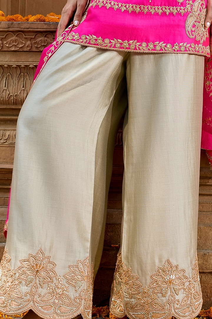 Pink Pure Spun Silk Zardosi Work Kurta Set by SURBHI SHAH at Pernia's Pop Up Shop