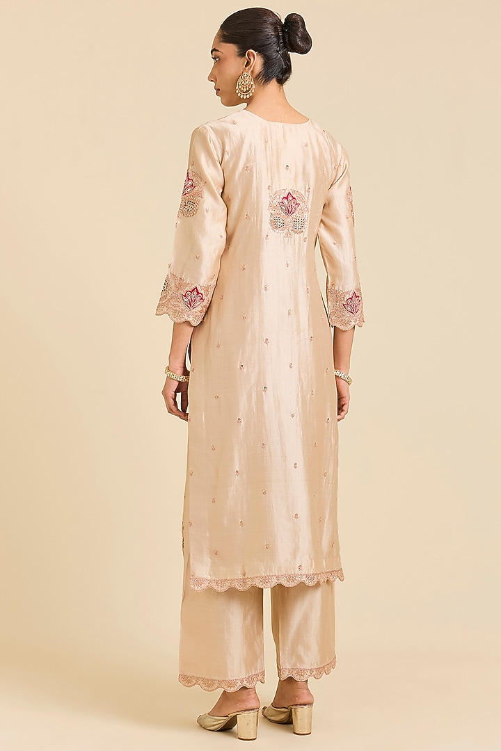 Champagne Spun Silk Marori Embroidered Kurta Set by SURBHI SHAH at Pernia's Pop Up Shop