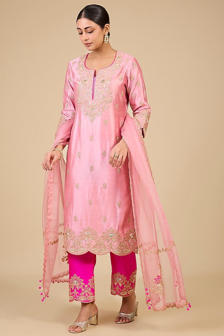 Rose Gold Spun Silk Marori & Patch Work Kurta Set by Surbhi Shah at Pernia's Pop Up Shop