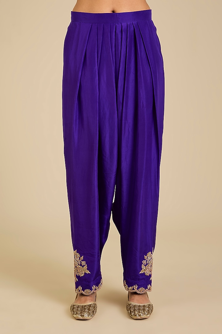 Magenta Spun Silk Marori Work Kurta Set by SURBHI SHAH at Pernia's Pop Up Shop