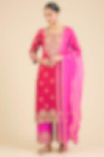 Strawberry Red Spun Silk Embroidered Kurta Set by SURBHI SHAH at Pernia's Pop Up Shop