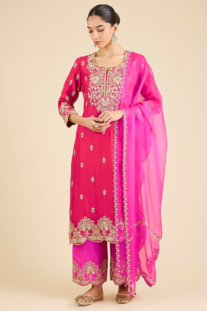 Strawberry Red Spun Silk Embroidered Kurta Set by SURBHI SHAH at Pernia's Pop Up Shop