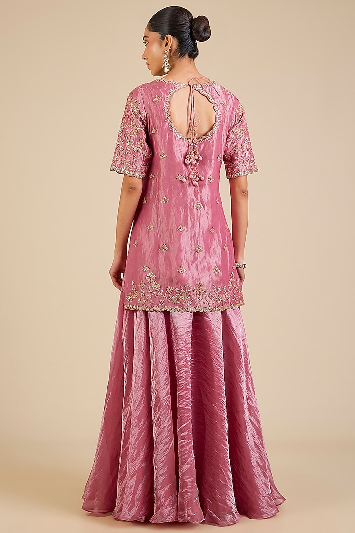 Rose Pink Tissue Marori & Gota Embroidered Kurta Set by Surbhi Shah at Pernia's Pop Up Shop