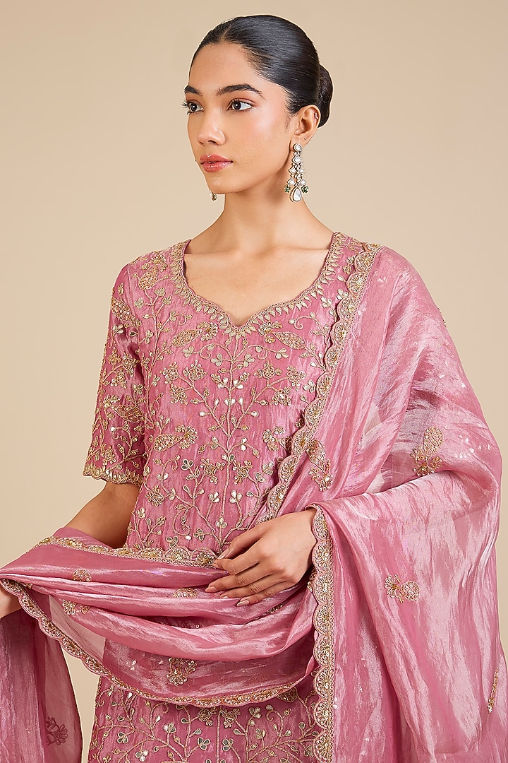 Rose Pink Tissue Marori & Gota Embroidered Kurta Set by Surbhi Shah at Pernia's Pop Up Shop