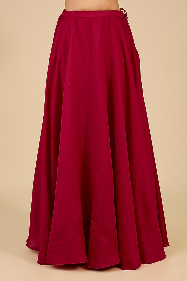 Maroon Spun Silk Skirt Set by Surbhi Shah at Pernia's Pop Up Shop