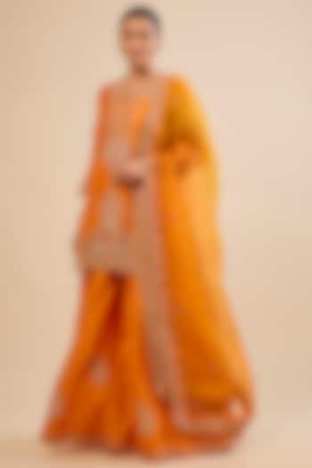 Orange Spun Silk Mukaish Work Kurta Set by Surbhi Shah at Pernia's Pop Up Shop