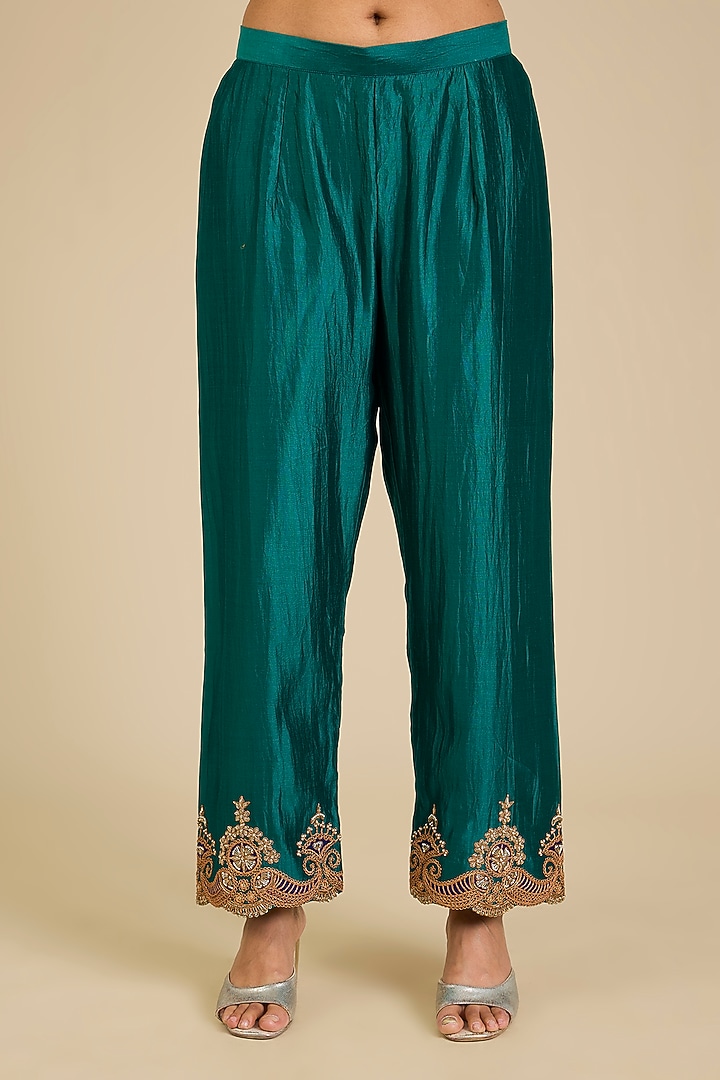 Emerald Green Spun Silk Marori Work Kurta Set by SURBHI SHAH at Pernia's Pop Up Shop