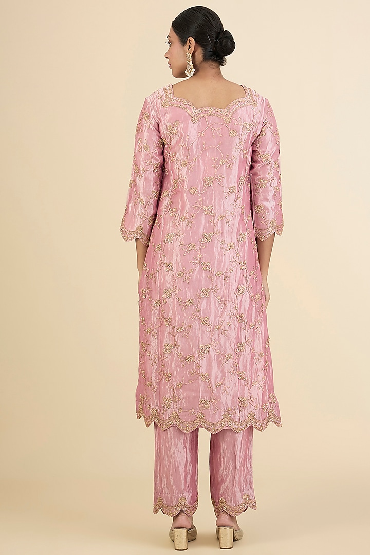 Rose Pink Tissue Marori Work Kurta Set by Surbhi Shah at Pernia's Pop Up Shop