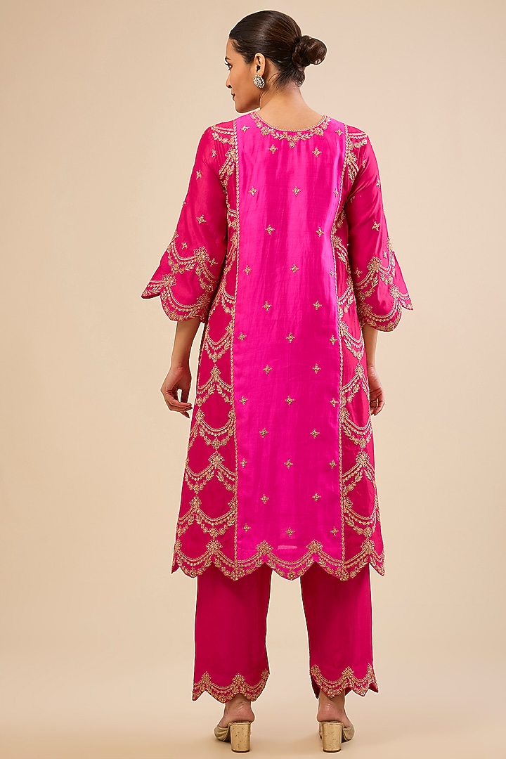 Hot Pink & Red Spun Silk Mukaish Work Kurta Set by Surbhi Shah at Pernia's Pop Up Shop