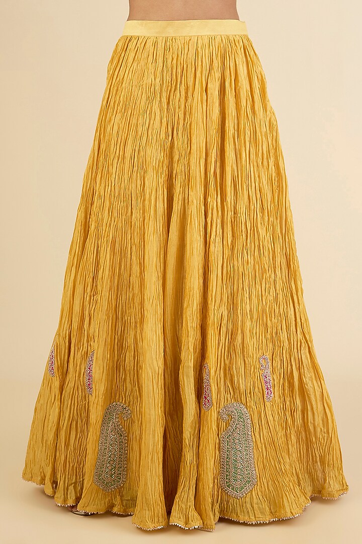 Pastel Mango Spun Silk Embrodiered Kurta Set by Surbhi Shah at Pernia's Pop Up Shop