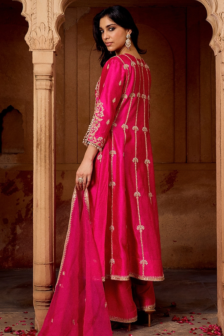 Rani Pink Spun Silk Mukesh Work Wedding Anarkali Set by SURBHI SHAH at Pernia's Pop Up Shop