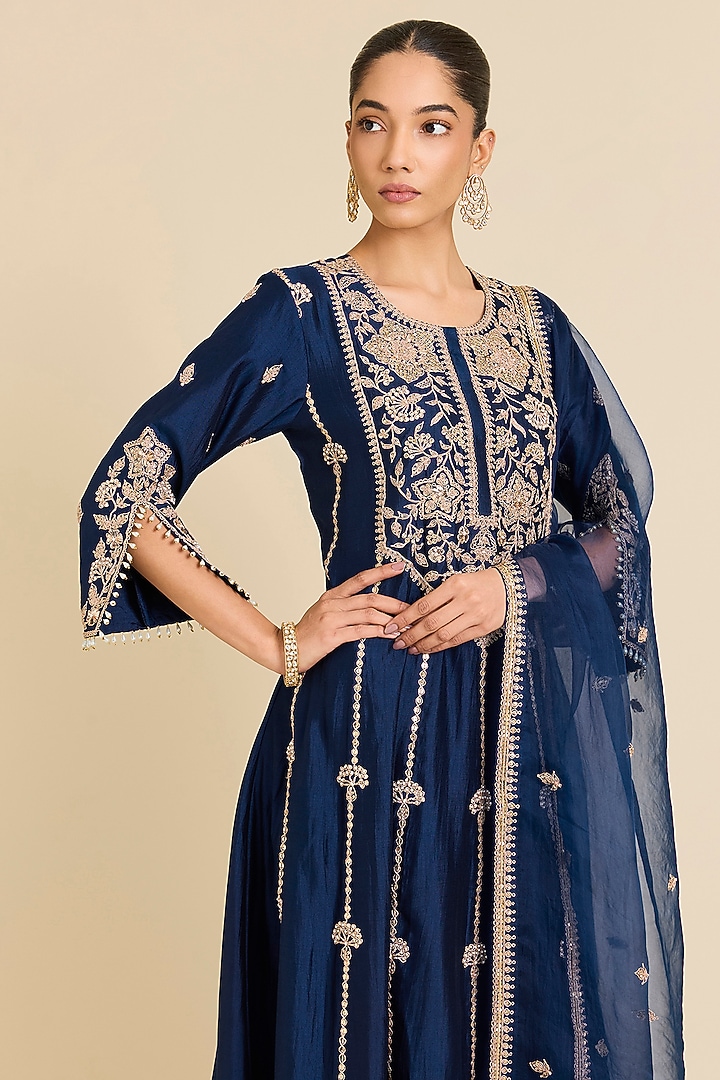 Navy Blue Spun Silk Marori Embroidered Wedding Anarkali Set by SURBHI SHAH at Pernia's Pop Up Shop