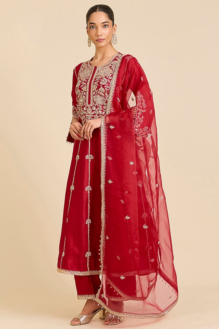 Red Spun Silk Marori Embroidered Wedding Anarkali Set by SURBHI SHAH at Pernia's Pop Up Shop