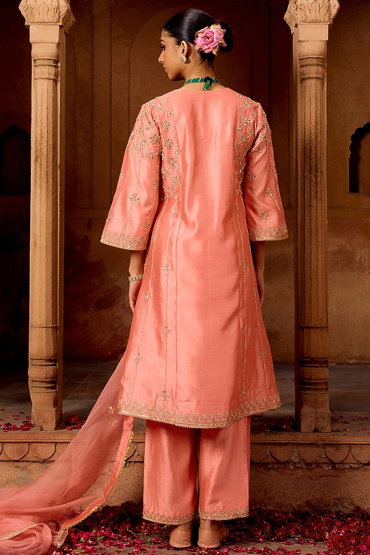 Coral Peach Spun Silk Mukesh Work Kurta Set by SURBHI SHAH at Pernia's Pop Up Shop