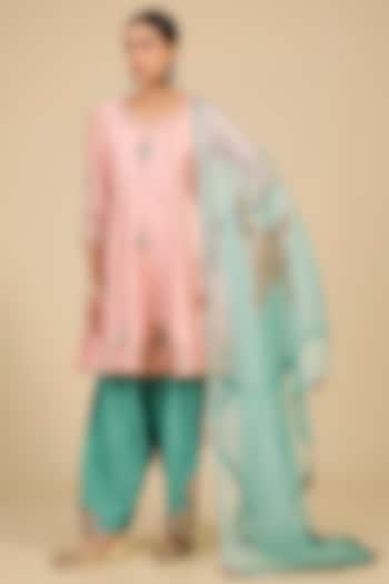 Powder Blue Spun Silk Mukaish Work Kurta Set by Surbhi Shah at Pernia's Pop Up Shop