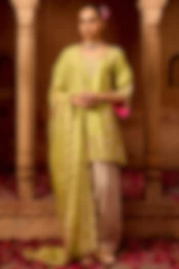 Powder Lemon Green Spun Silk Mukesh Work Kurta Set by SURBHI SHAH at Pernia's Pop Up Shop