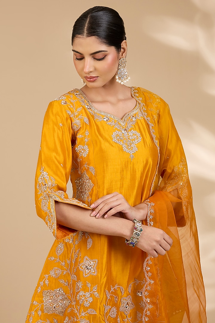 Mango Yellow Spun Silk Mukaish Work Kurta Set by SURBHI SHAH at Pernia's Pop Up Shop