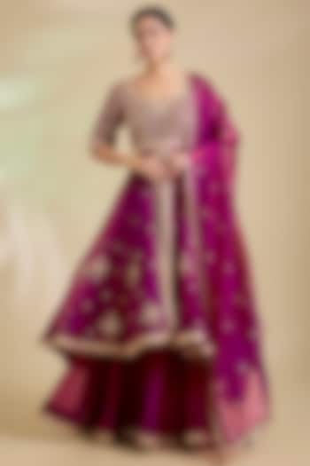 Berry Magenta Organza Gota Patti Embroidered Kurta Set by SURBHI SHAH at Pernia's Pop Up Shop