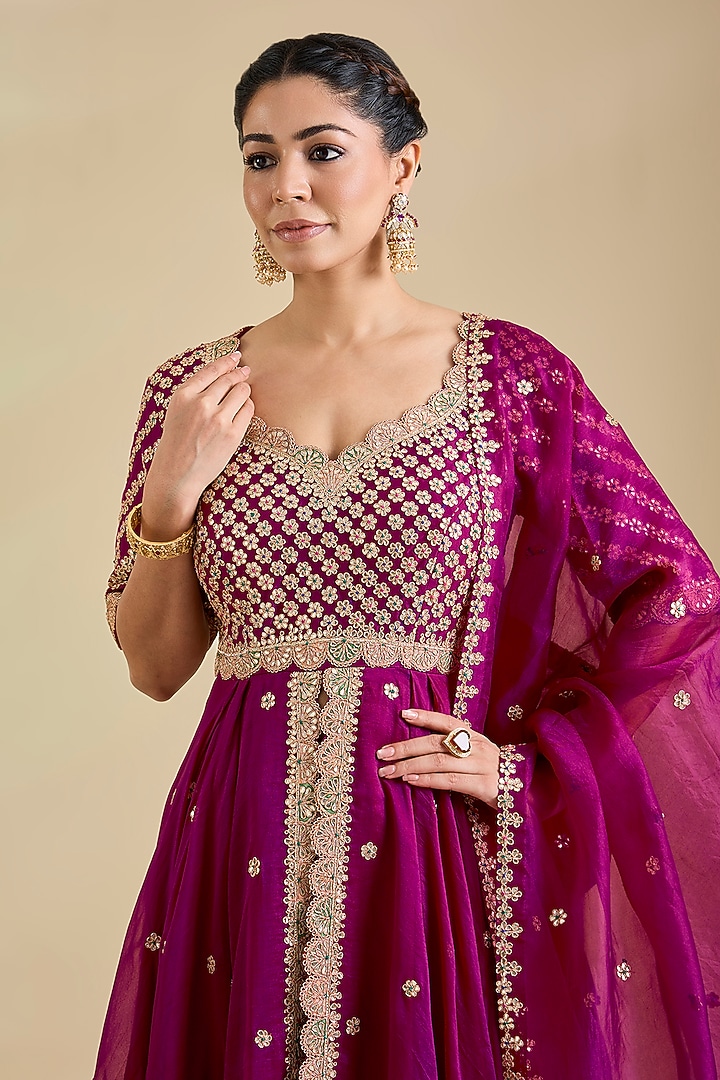 Berry Magenta Organza Gota Patti Embroidered Kurta Set by SURBHI SHAH at Pernia's Pop Up Shop
