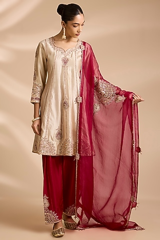 Champagne Spun Silk Mukaish Embroidered Kurta Set by Surbhi Shah