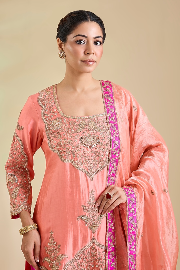Coral Peach Spun Silk Marori Embroidered Kurta Set by SURBHI SHAH at Pernia's Pop Up Shop