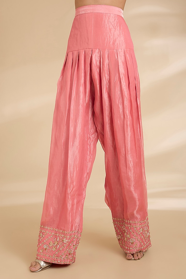 Raspberry Pink Spun Silk Zardosi Embroidered Kurta Set by Surbhi Shah at Pernia's Pop Up Shop
