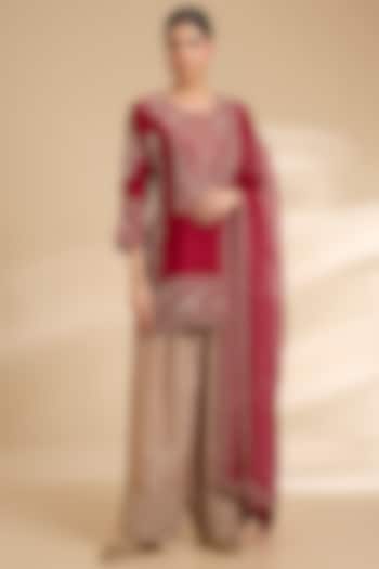 Maroon Spun Silk Zardosi Embroidered Kurta Set by Surbhi Shah at Pernia's Pop Up Shop