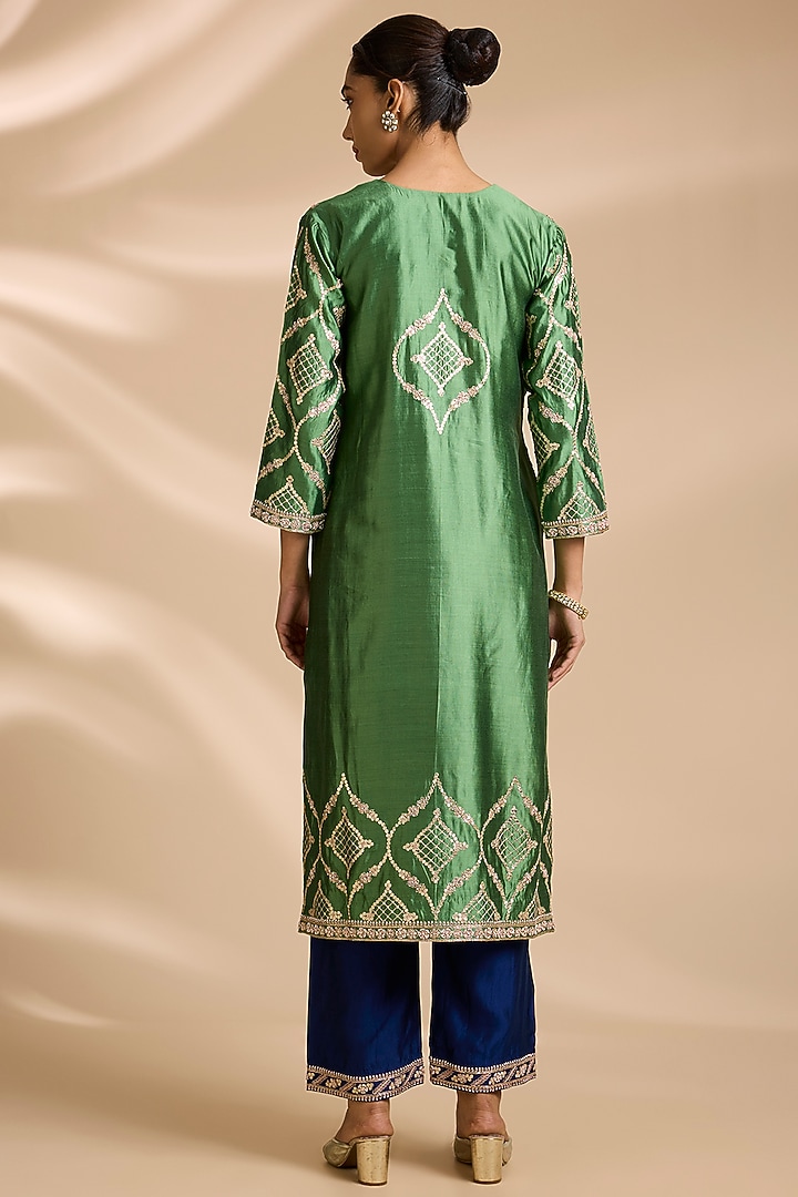 Sage Green Spun Silk Zardosi Embroidered Kurta Set by Surbhi Shah at Pernia's Pop Up Shop