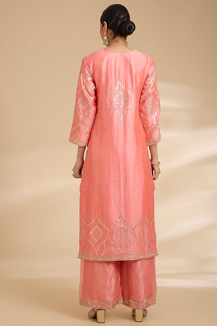 Coral Peach Spun Silk Zardosi Work Kurta Set by Surbhi Shah at Pernia's Pop Up Shop