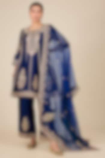 Navy Blue Spun Silk Mukaish Work Short Wedding Anarkali Set by Surbhi Shah at Pernia's Pop Up Shop