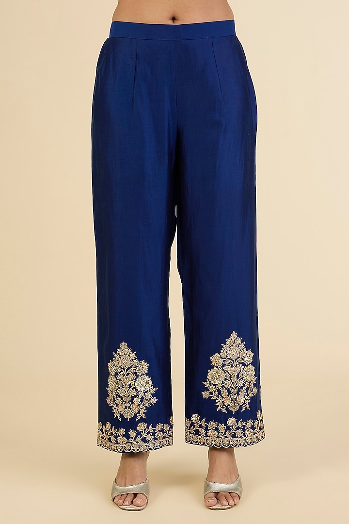 Emerald Green & Navy Blue Spun Silk Marori Embroidery Kurta Set by Surbhi Shah at Pernia's Pop Up Shop