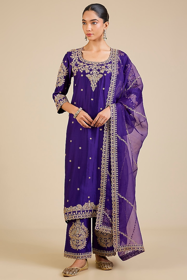 Purple Spun Silk Marori & Mukaish Embroidered Kurta Set by Surbhi Shah at Pernia's Pop Up Shop