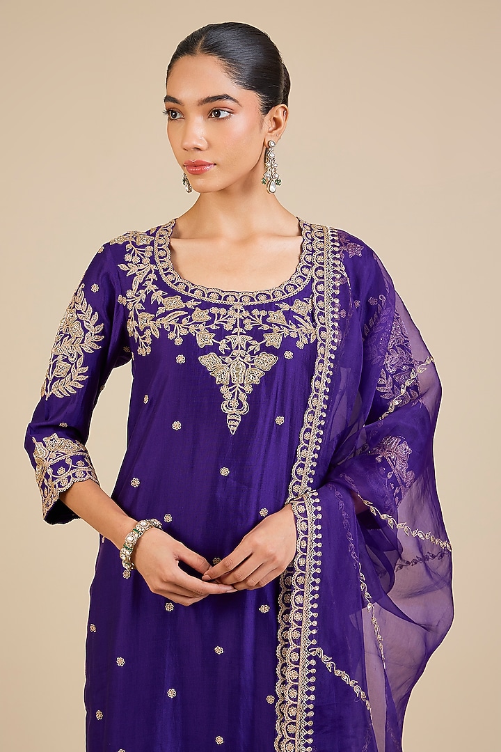 Purple Spun Silk Marori & Mukaish Embroidered Kurta Set by Surbhi Shah at Pernia's Pop Up Shop